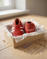 Krabbelschuhe mit Namen Sporty rot – personalisiert, Echtleder